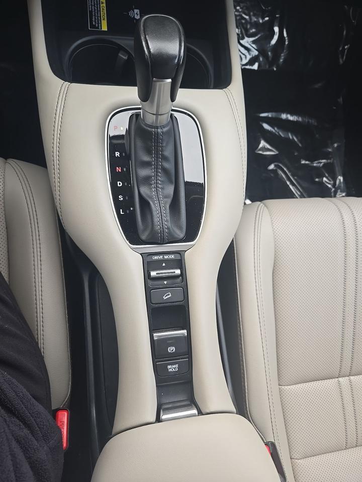2025 Honda HR-V EX-L West Burlington IA