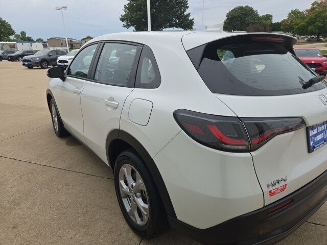 2025 Honda HR-V LX photo 5