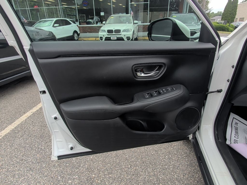 2025 Honda HR-V LX Worcester MA