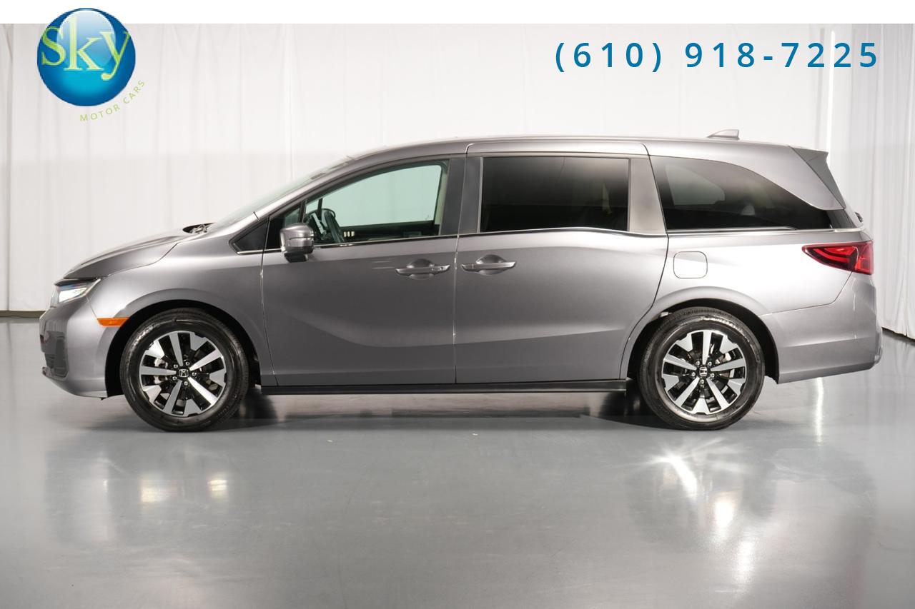 2025 Honda Odyssey EX-L 8-PASSENGER