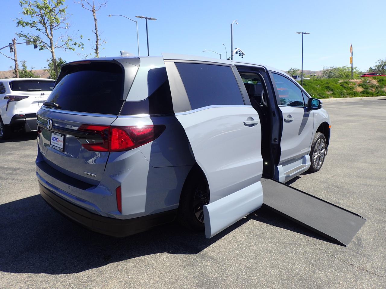 2025 Honda Odyssey Touring Anaheim CA