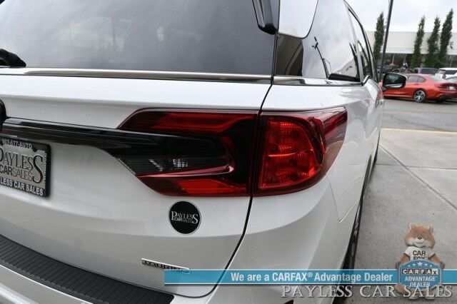 2025 Honda Odyssey Touring / Auto Start / Power & Heated Leather Seats / NAV / Sunroof / Adaptive Cruise Control / Lane Departure & Blind Spot Alert / Apple CarPlay & Android Auto / Back Up Camera / 3rd Row / Seats 8 / 1-Owner Anchorage AK