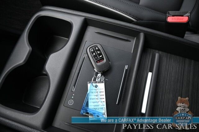 2025 Honda Odyssey Touring / Auto Start / Power & Heated Leather Seats / NAV / Sunroof / Adaptive Cruise Control / Lane Departure & Blind Spot Alert / Apple CarPlay & Android Auto / Back Up Camera / 3rd Row / Seats 8 / 1-Owner Anchorage AK