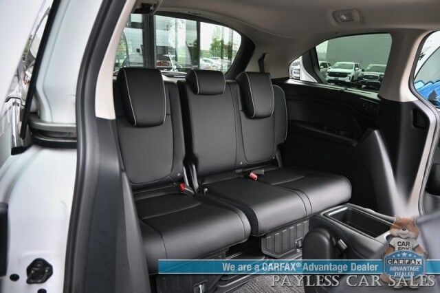 2025 Honda Odyssey Touring / Auto Start / Power & Heated Leather Seats / NAV / Sunroof / Adaptive Cruise Control / Lane Departure & Blind Spot Alert / Apple CarPlay & Android Auto / Back Up Camera / 3rd Row / Seats 8 / 1-Owner Anchorage AK