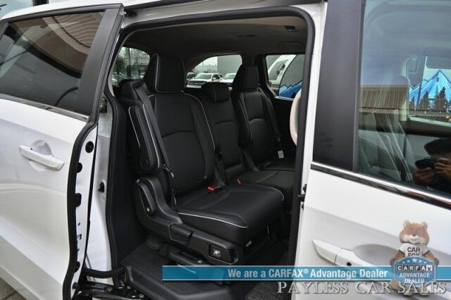 2025 Honda Odyssey Touring / Auto Start / Power & Heated Leather Seats / NAV / Sunroof / Adaptive Cruise Control / Lane Departure & Blind Spot Alert / Apple CarPlay & Android Auto / Back Up Camera / 3rd Row / Seats 8 / 1-Owner Anchorage AK