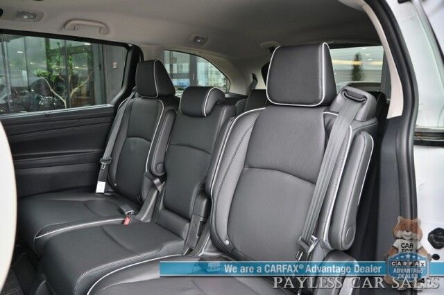 2025 Honda Odyssey Touring / Auto Start / Power & Heated Leather Seats / NAV / Sunroof / Adaptive Cruise Control / Lane Departure & Blind Spot Alert / Apple CarPlay & Android Auto / Back Up Camera / 3rd Row / Seats 8 / 1-Owner Anchorage AK