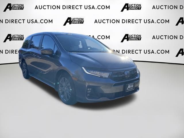 2025 Honda Odyssey Touring photo 2