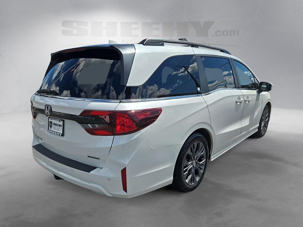 2025 Honda Odyssey Touring Fredericksburg VA