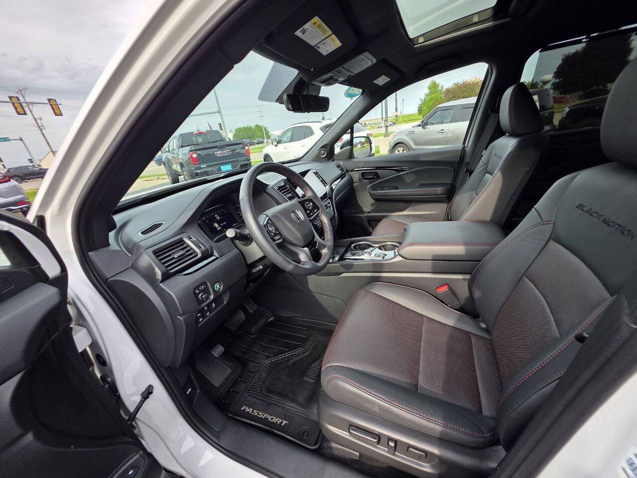 2025 Honda Passport Black Edition AWD 4dr SUV Eldridge IA