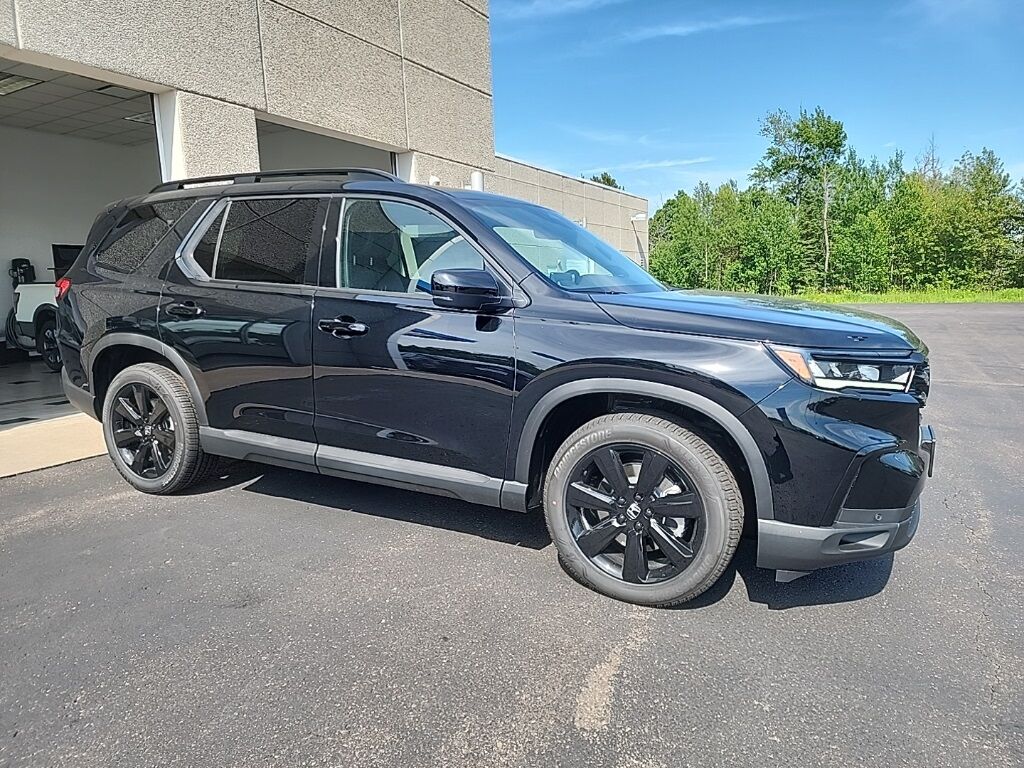 2025 Honda Pilot Black Edition Duluth MN