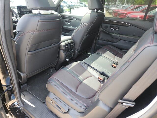 2025 Honda Pilot Black Edition Dallas TX
