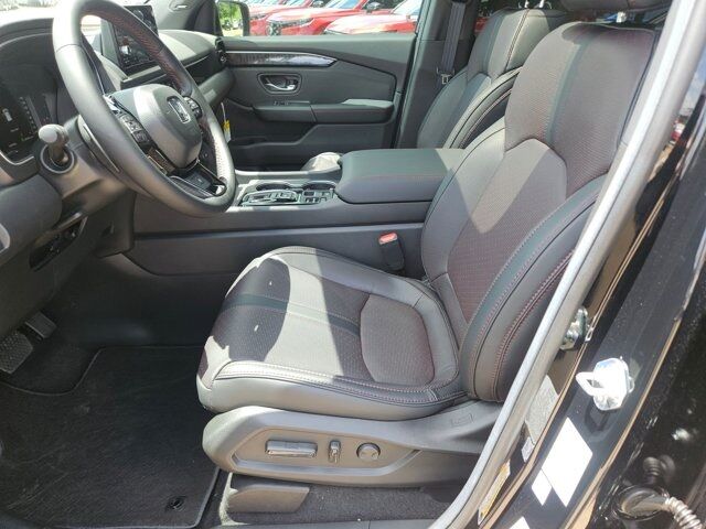 2025 Honda Pilot Black Edition Dallas TX