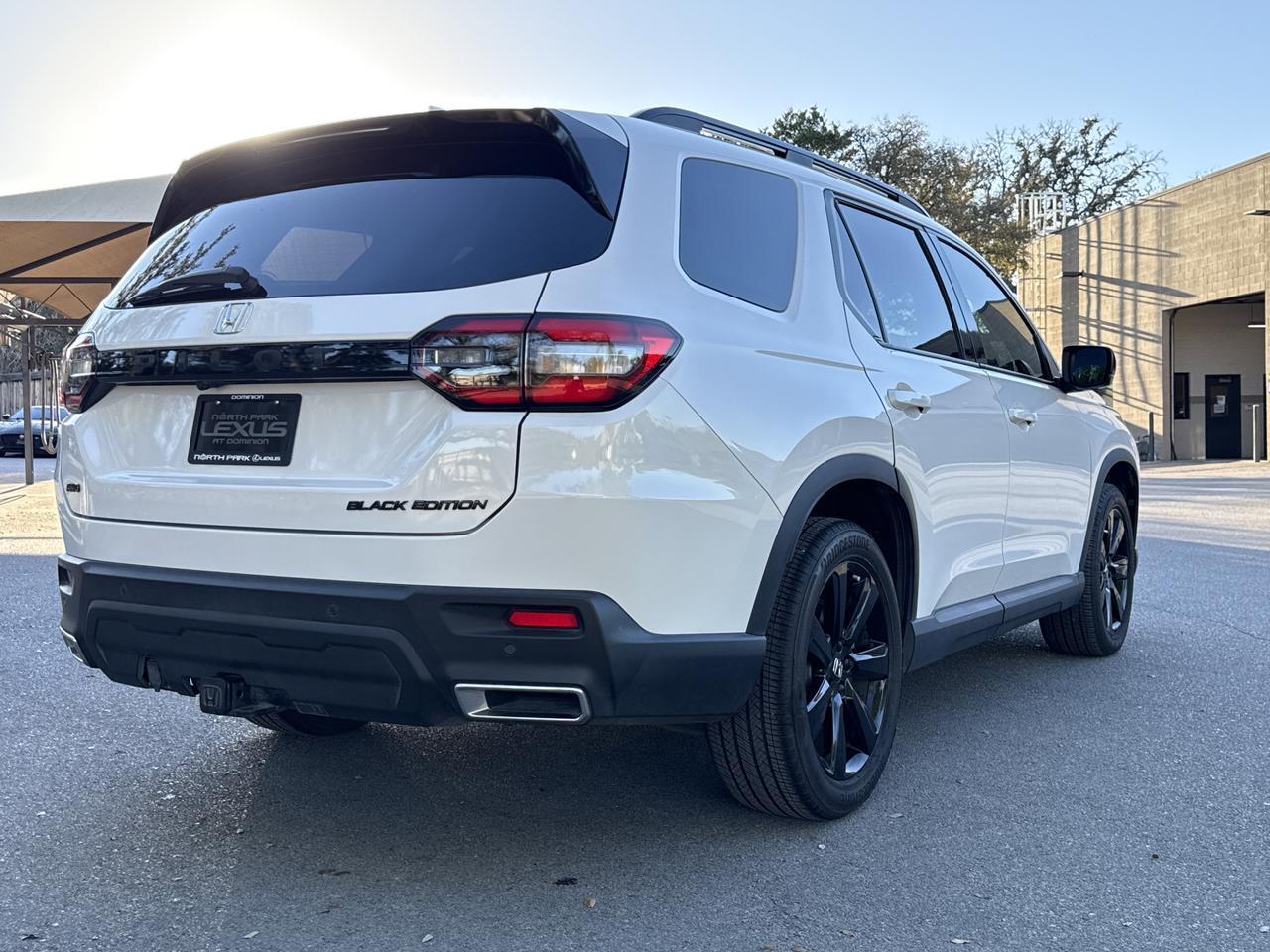 2025 Honda Pilot Black Edition