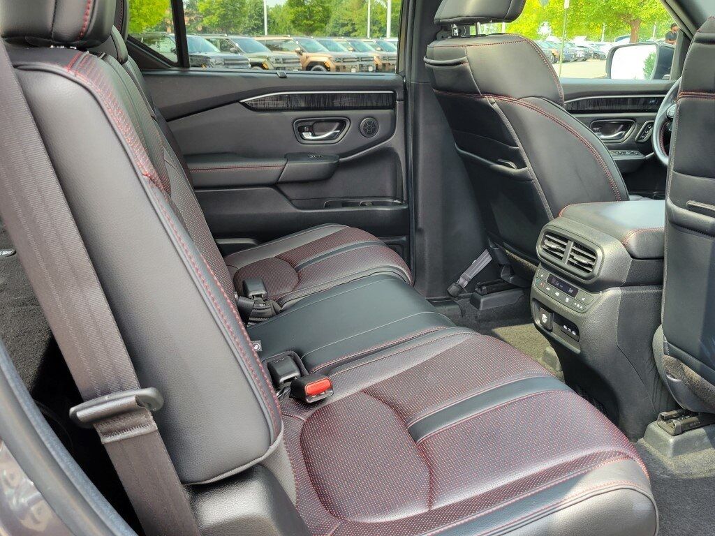 2025 Honda Pilot Black Edition Chantilly VA