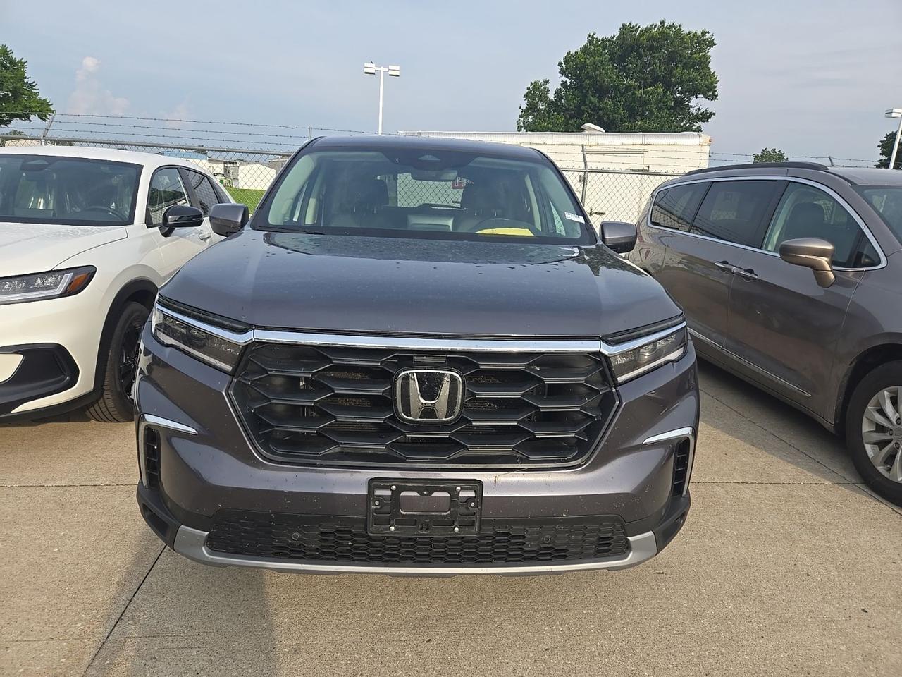 2025 Honda Pilot EX-L West Burlington IA
