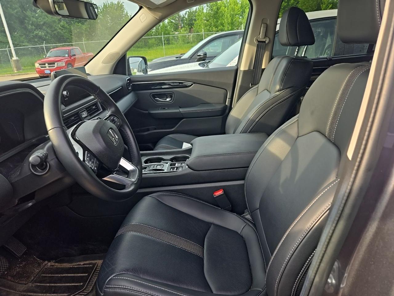 2025 Honda Pilot EX-L West Burlington IA