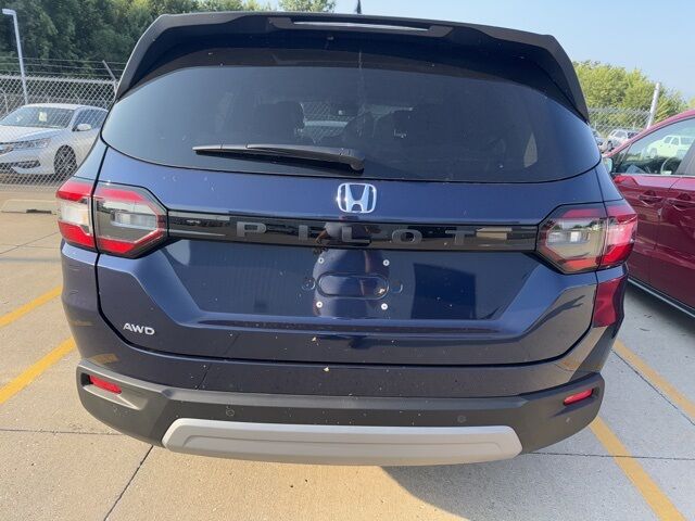 2025 Honda Pilot EX-L West Burlington IA