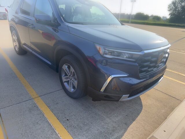 2025 Honda Pilot EX-L West Burlington IA