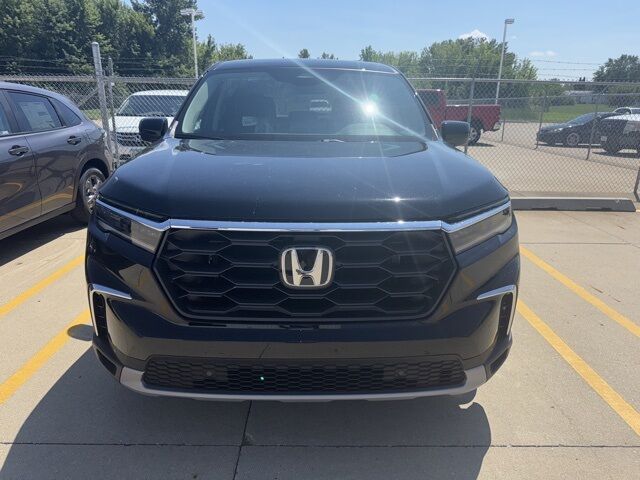 2025 Honda Pilot EX-L West Burlington IA
