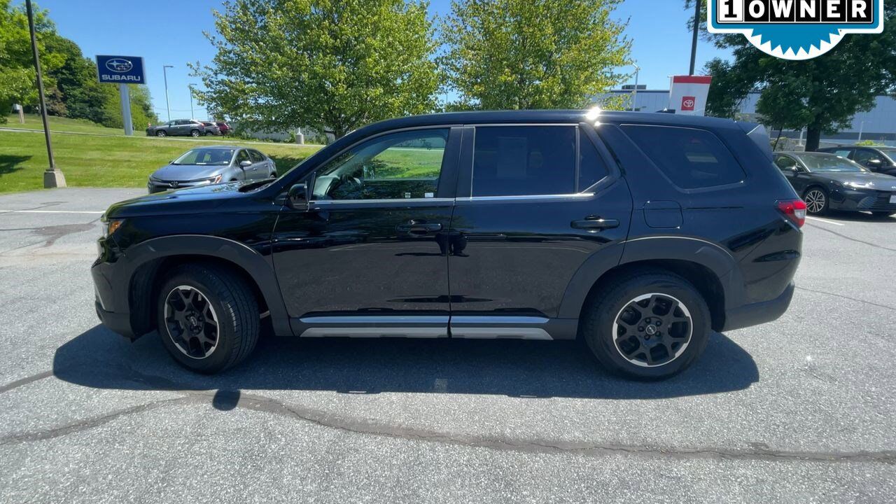 2025 Honda Pilot EX-L White River Junction VT