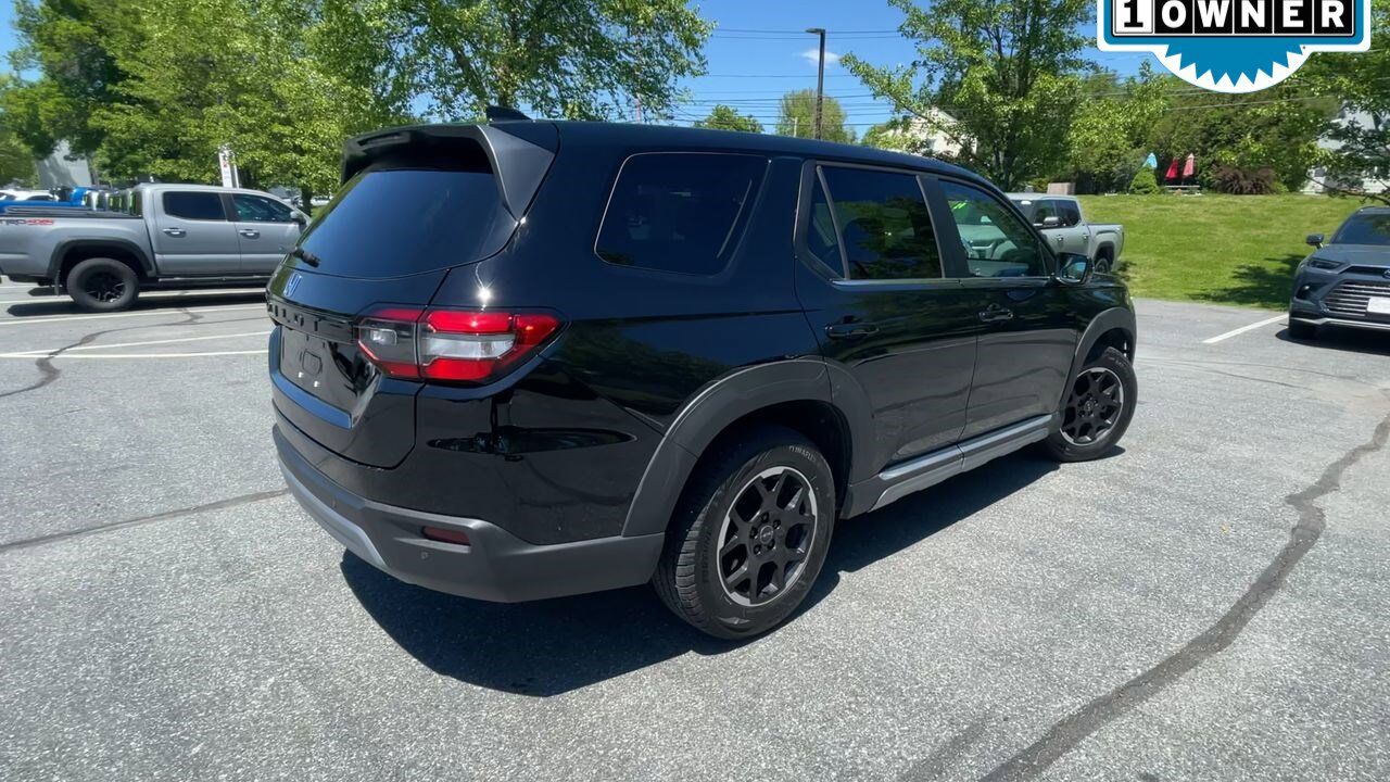 2025 Honda Pilot EX-L White River Junction VT