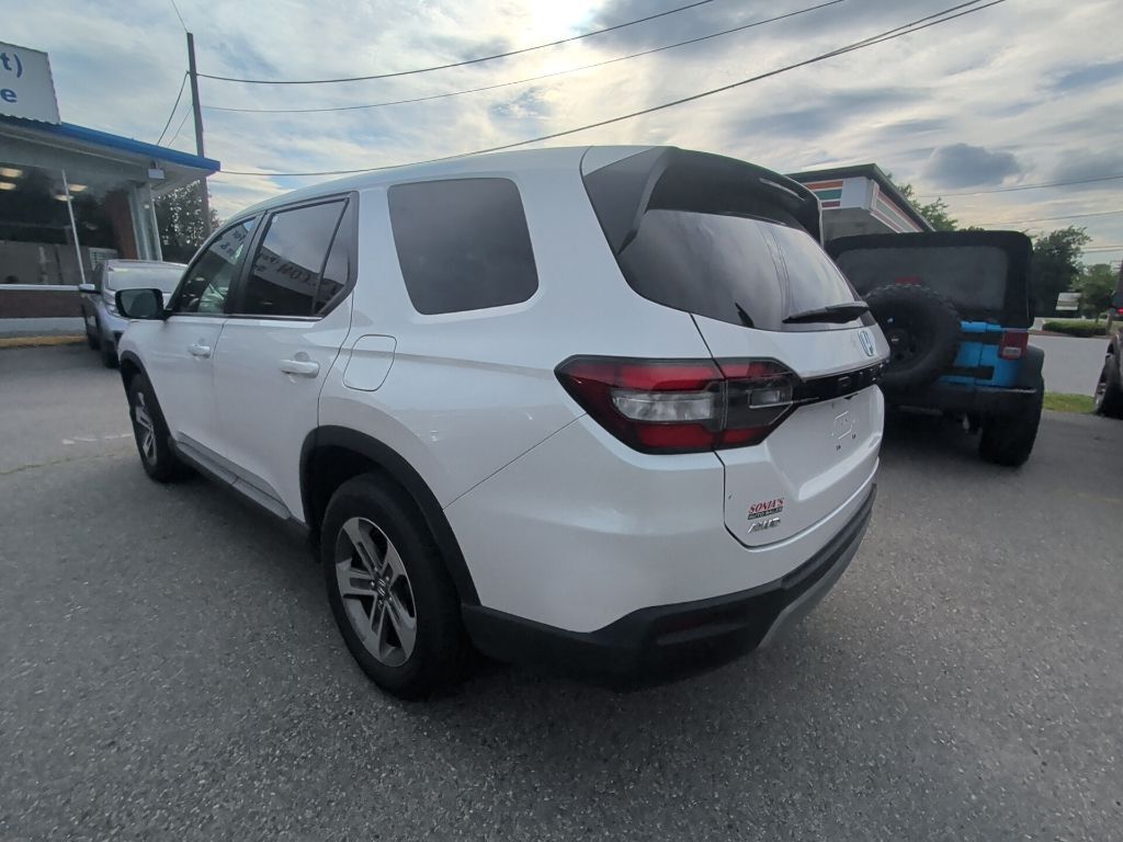2025 Honda Pilot EX-L Worcester MA