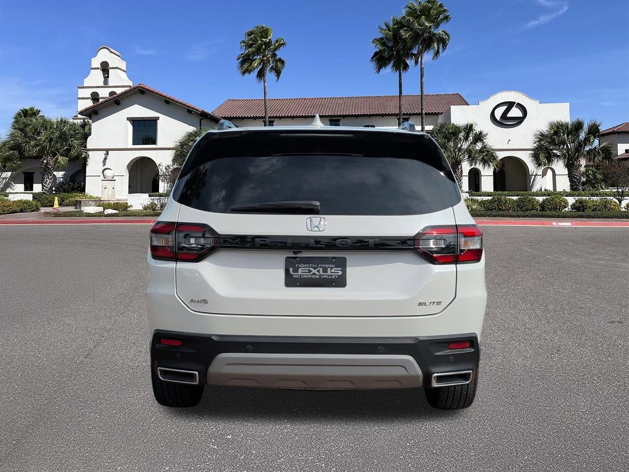 2025 Honda Pilot Elite
