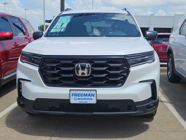 2025 Honda Pilot Sport Dallas TX