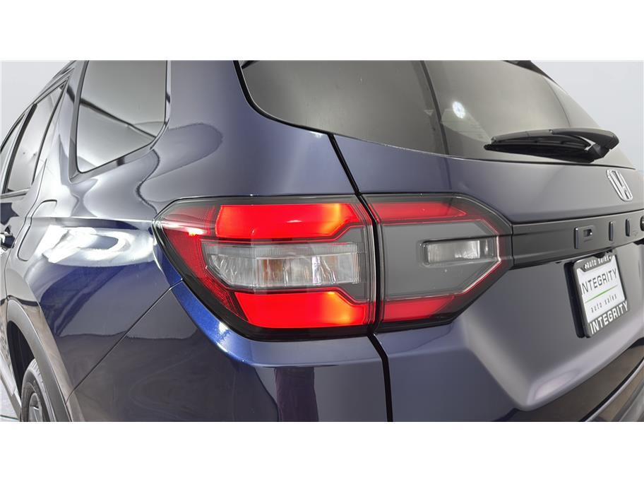 2025 Honda Pilot Sport SUV 4D Folsom CA