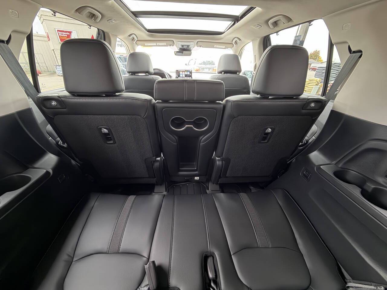 2025 Honda Pilot Touring AWD 4dr SUV Eldridge IA
