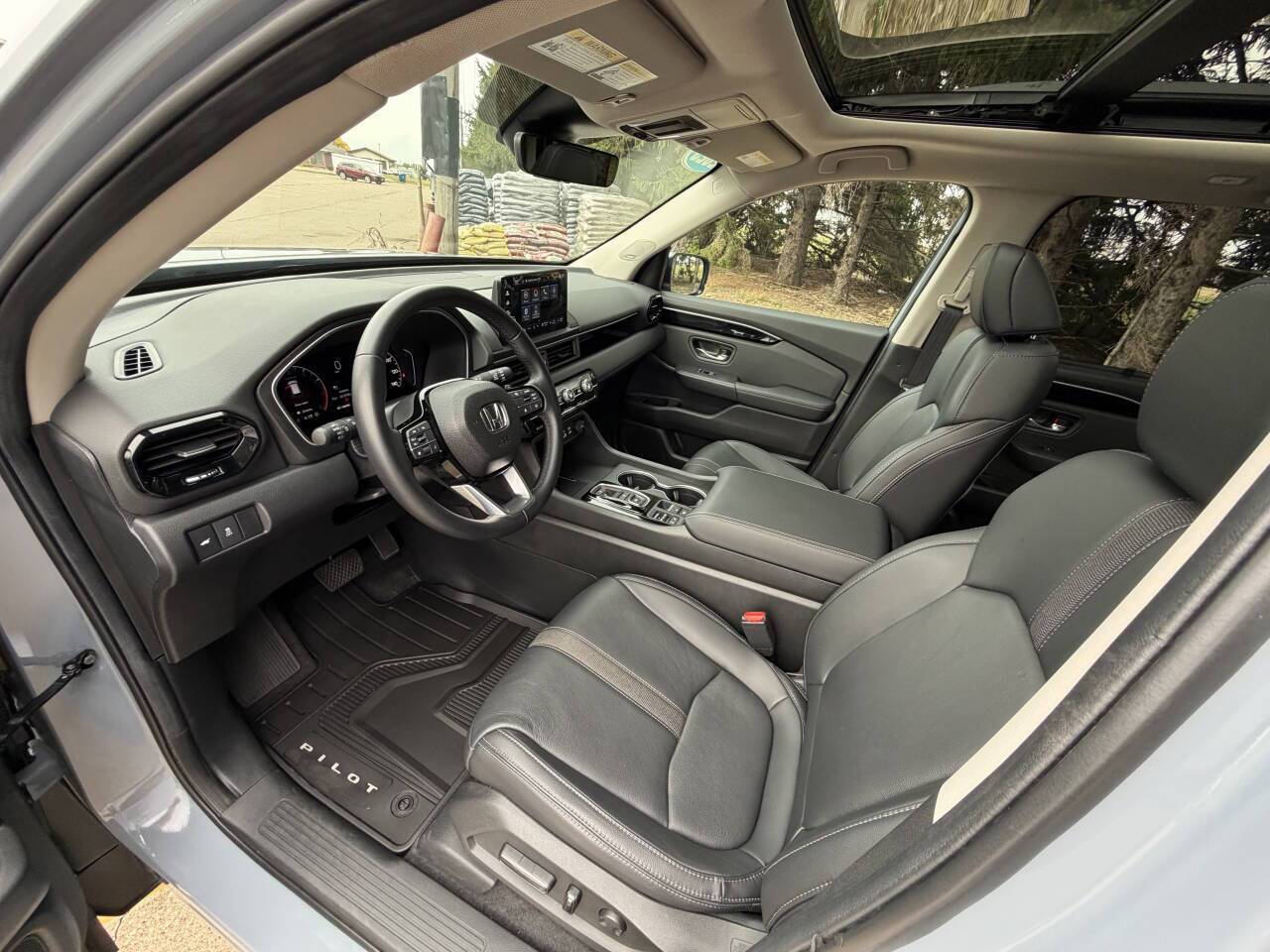 2025 Honda Pilot Touring AWD 4dr SUV Eldridge IA