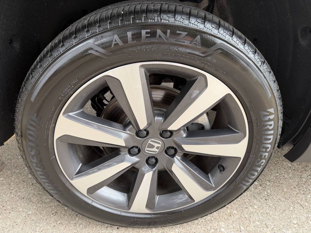 2025 Honda Pilot Touring AWD 4dr SUV Eldridge IA