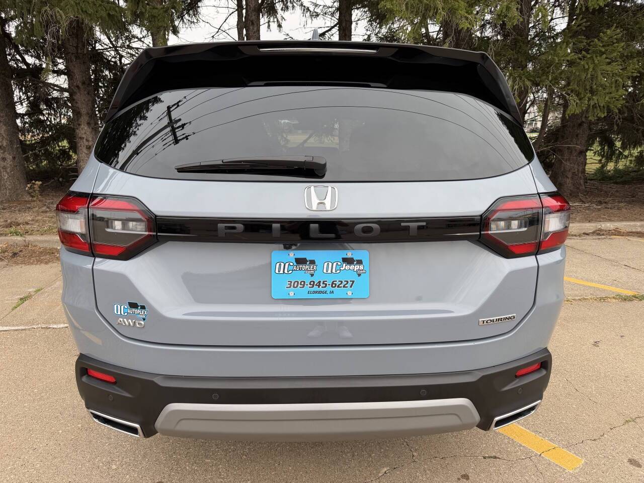 2025 Honda Pilot Touring AWD 4dr SUV Eldridge IA