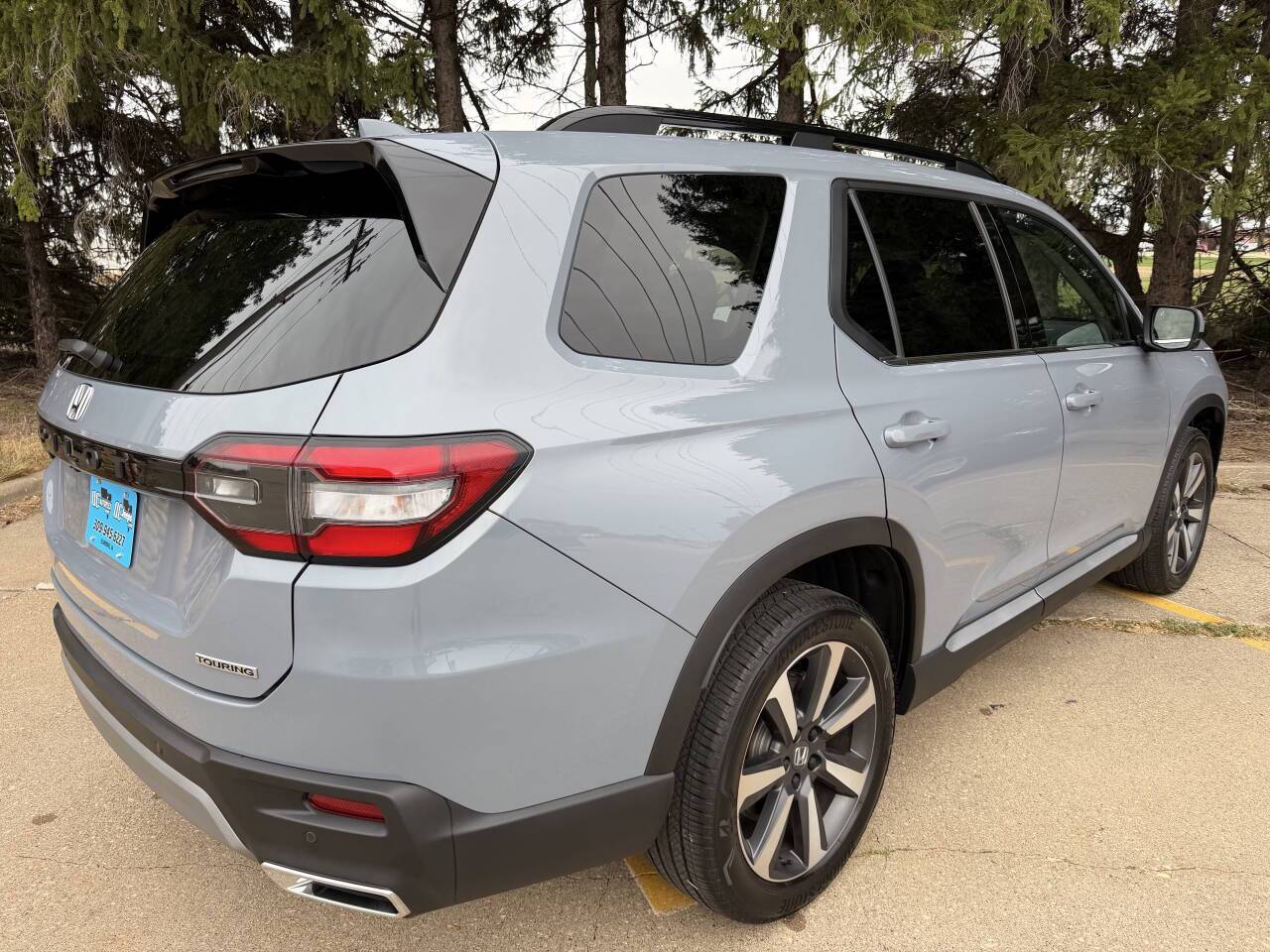 2025 Honda Pilot Touring AWD 4dr SUV Eldridge IA