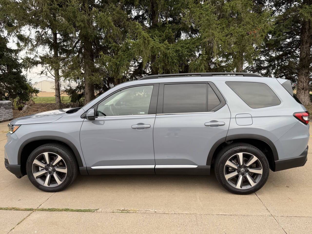 2025 Honda Pilot Touring AWD 4dr SUV Eldridge IA