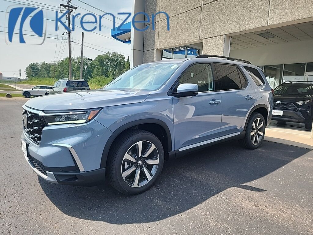 2025 Honda Pilot Touring Duluth MN