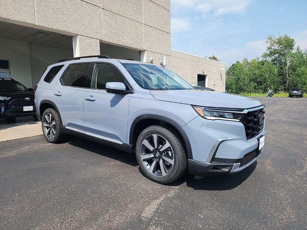 2025 Honda Pilot Touring Duluth MN
