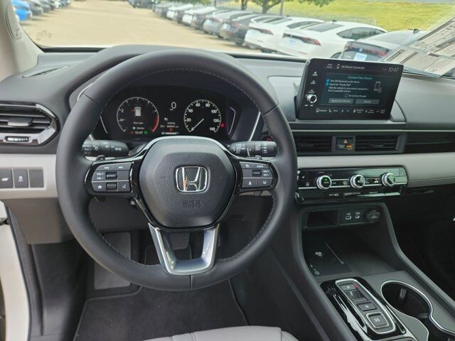 2025 Honda Pilot Touring Dallas TX