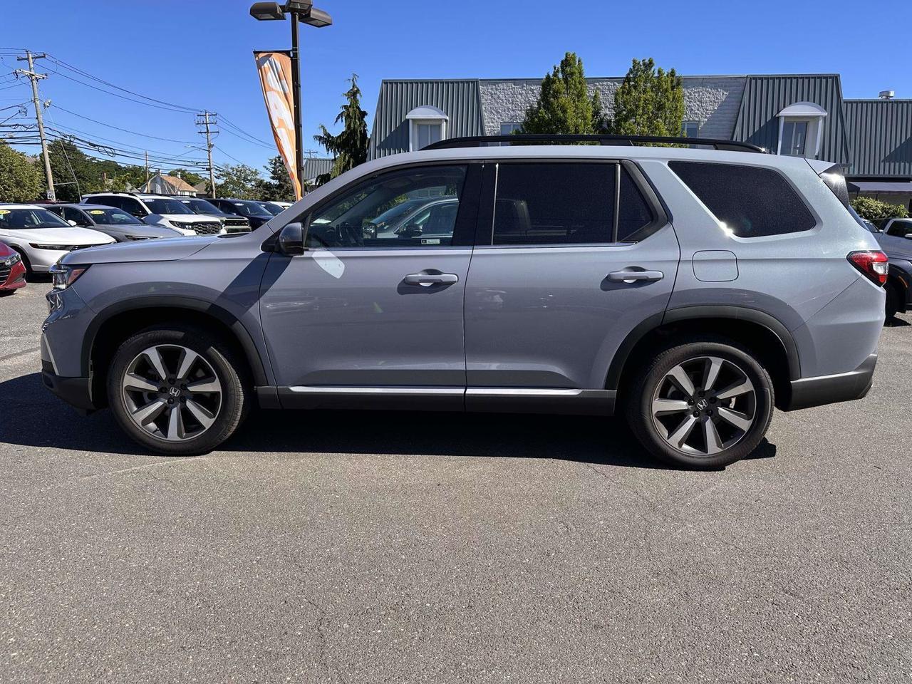2025 Honda Pilot Touring