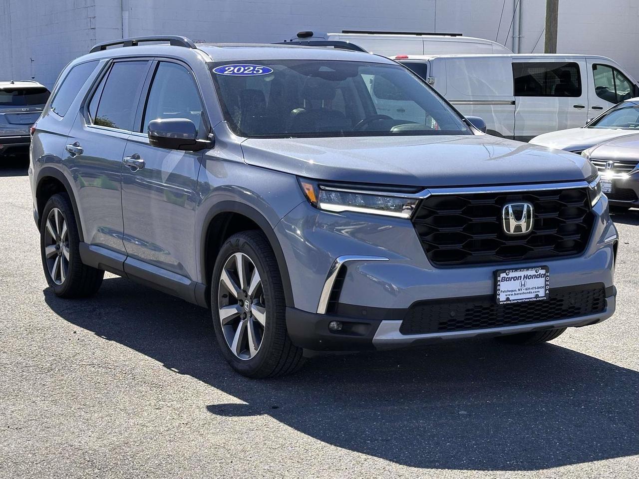 2025 Honda Pilot Touring