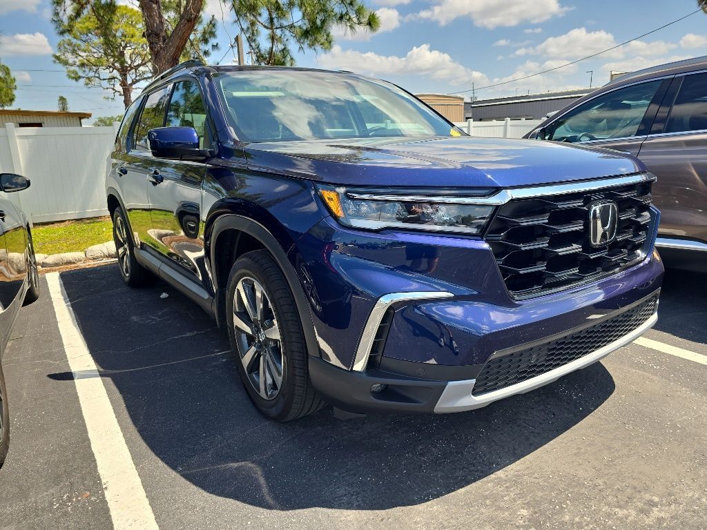 2025 Honda Pilot Touring