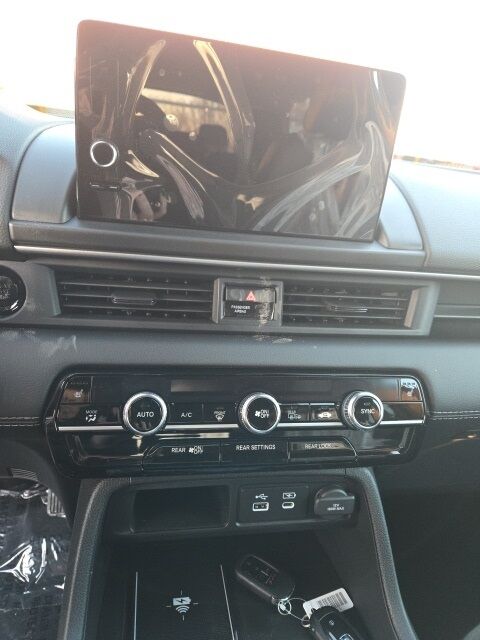 2025 Honda Pilot Touring West Burlington IA