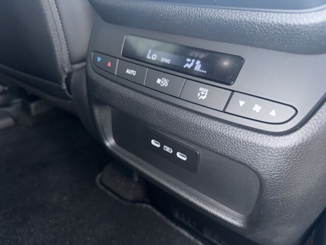 2025 Honda Pilot Touring West Burlington IA