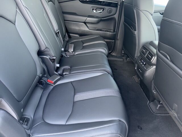 2025 Honda Pilot Touring West Burlington IA