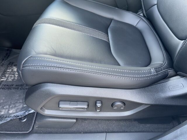 2025 Honda Pilot Touring West Burlington IA