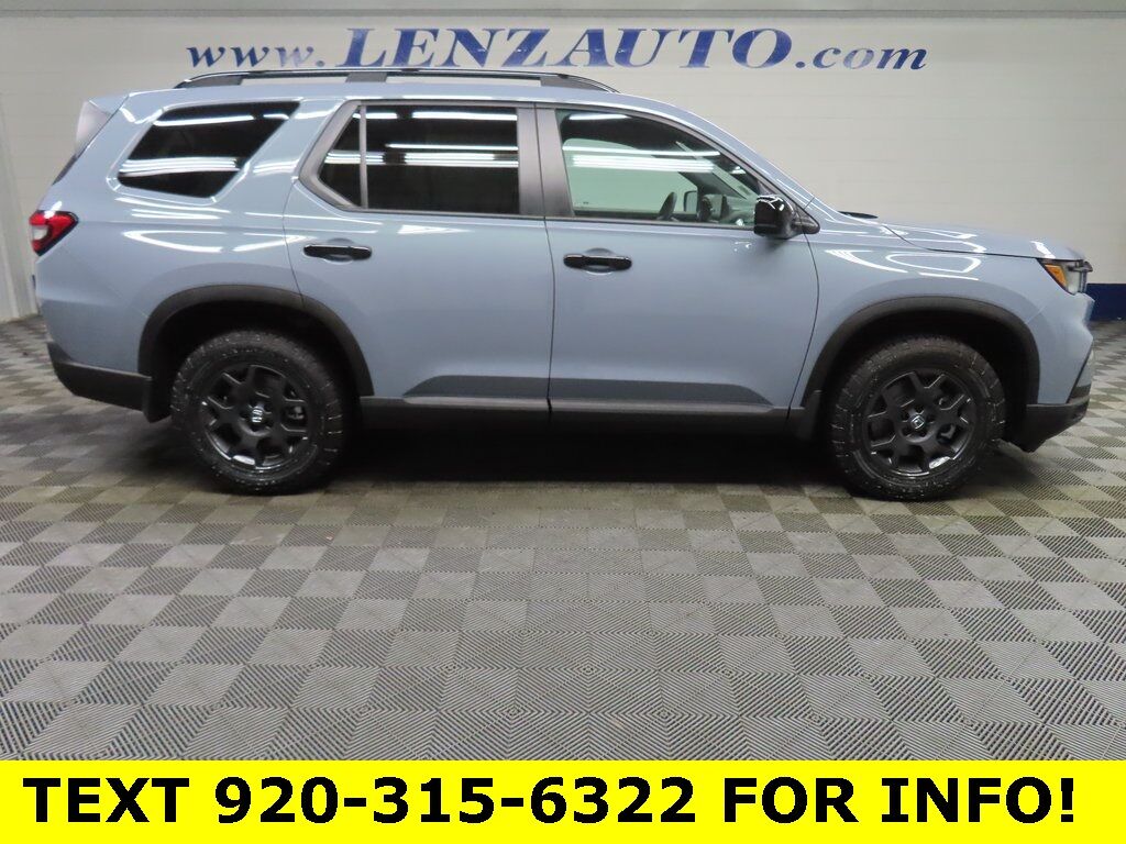 2025 Honda Pilot TrailSport AWD