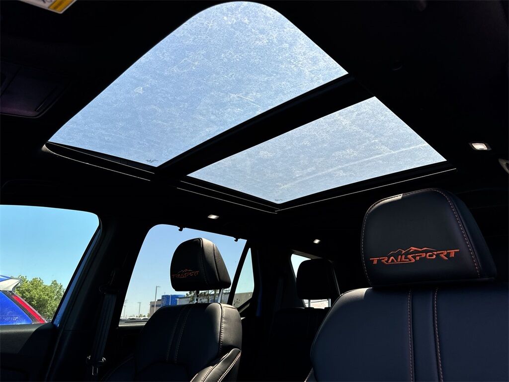 2025 Honda Pilot TrailSport photo 21