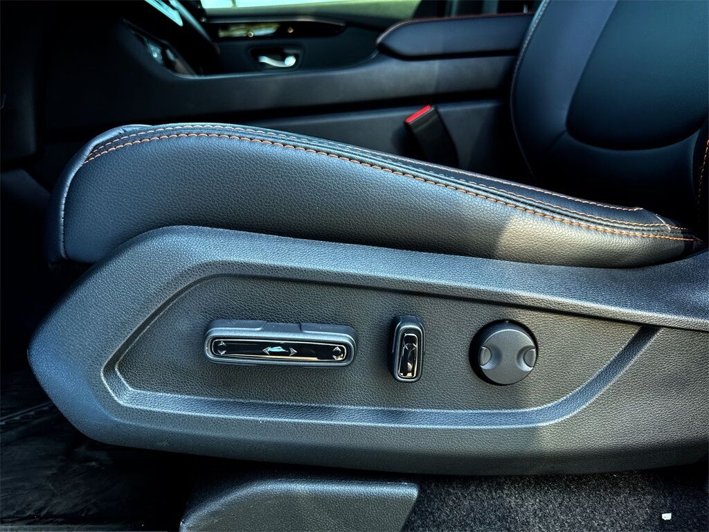 2025 Honda Pilot TrailSport photo 12
