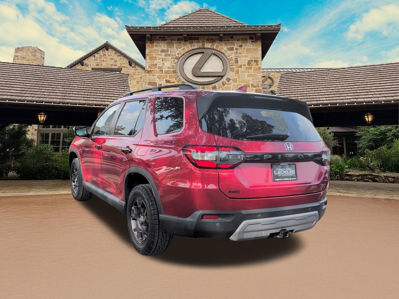 2025 Honda Pilot TrailSport