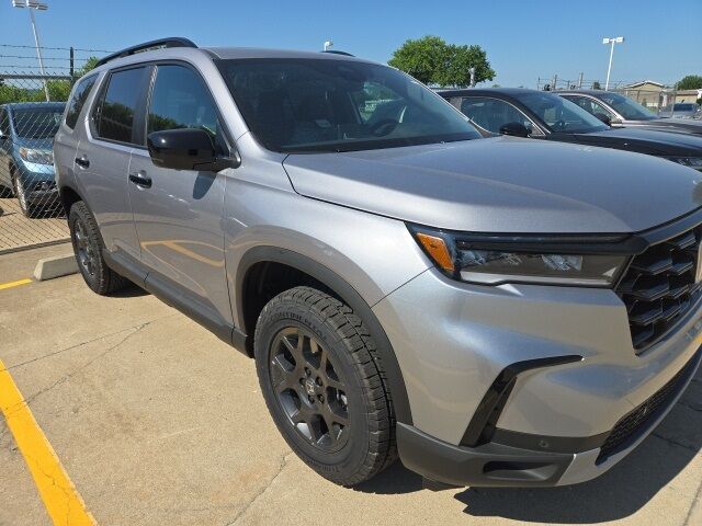 2025 Honda Pilot TrailSport West Burlington IA